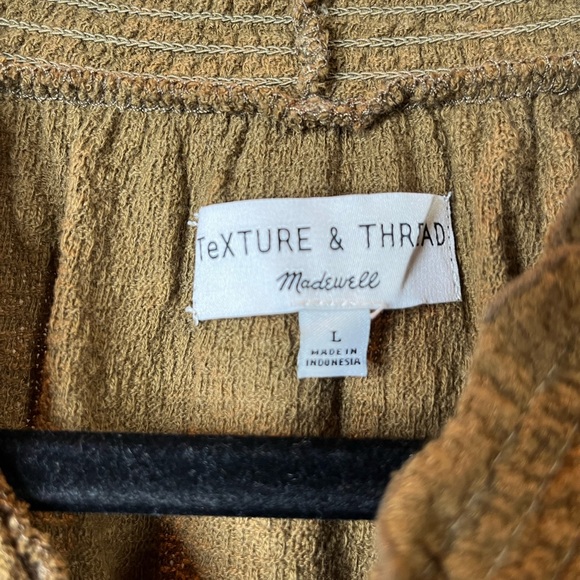Madewell blouse in “gauze” material & copper brown color - Picture 2 of 6